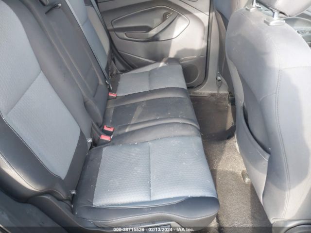 1FMCU9GD9KUA60929 Ford ESCAPE SE