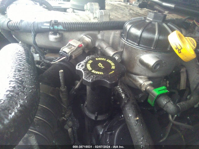 1N6BA1F4XJN522111 Nissan Titan Xd Sl Diesel