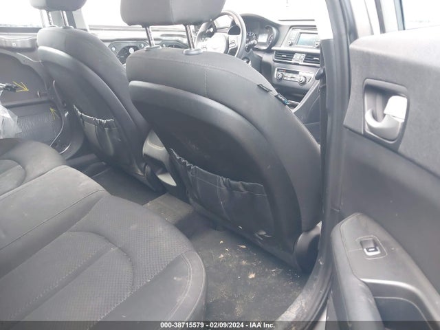KIA Optima Lx 2017 5XXGT4L36HG145914 Image 8