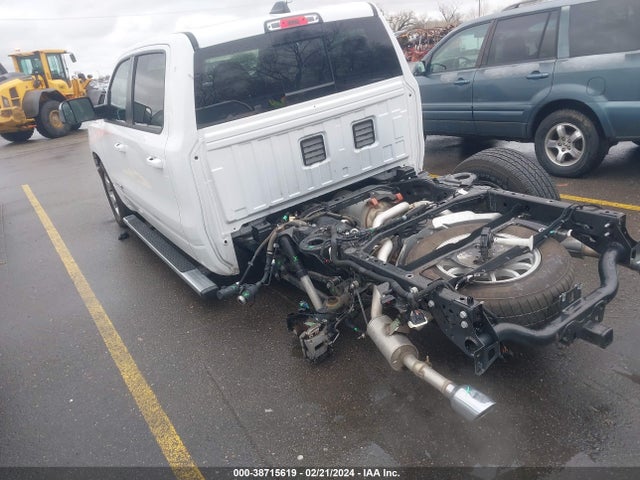 1C6SRFFT4MN666068 RAM 1500 Big Horn  4x4 5'7 Box