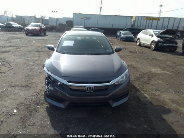 19XFC2F56HE221797 Honda Civic Lx