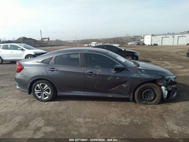 19XFC2F56HE221797 Honda Civic Lx