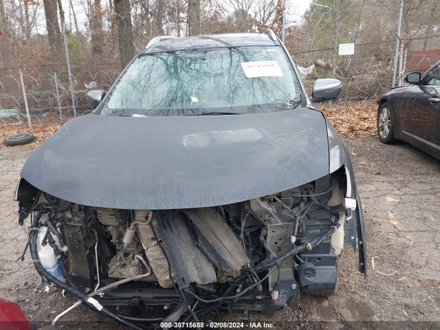 Nissan ROGUE SV 2018 5N1AT2MV7JC813683 Image 12