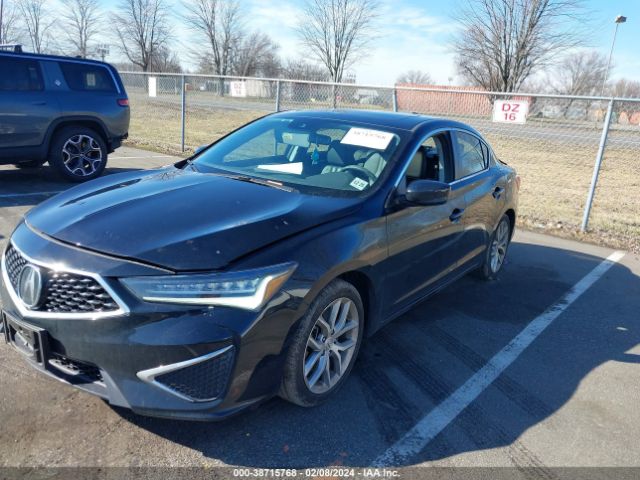 19UDE2F32LA008147 Acura Ilx Standard