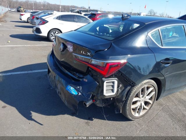19UDE2F32LA008147 Acura Ilx Standard