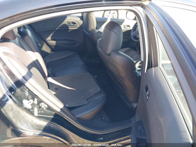 19UDE2F32LA008147 Acura Ilx Standard