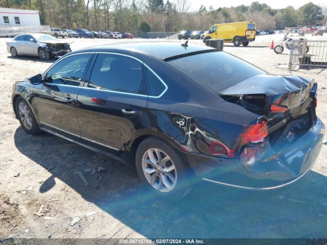1VWAT7A37HC013431 Volkswagen Passat 1.8t S