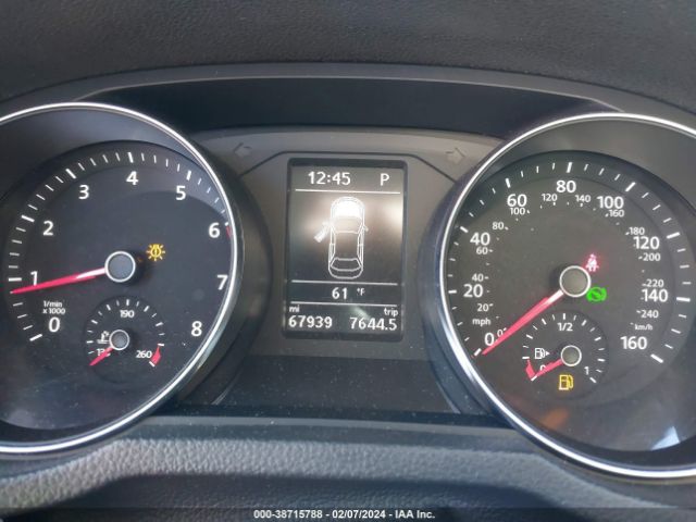1VWAT7A37HC013431 Volkswagen Passat 1.8t S