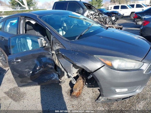 Ford FOCUS SE 2016 1FADP3K29GL285227 Image 6