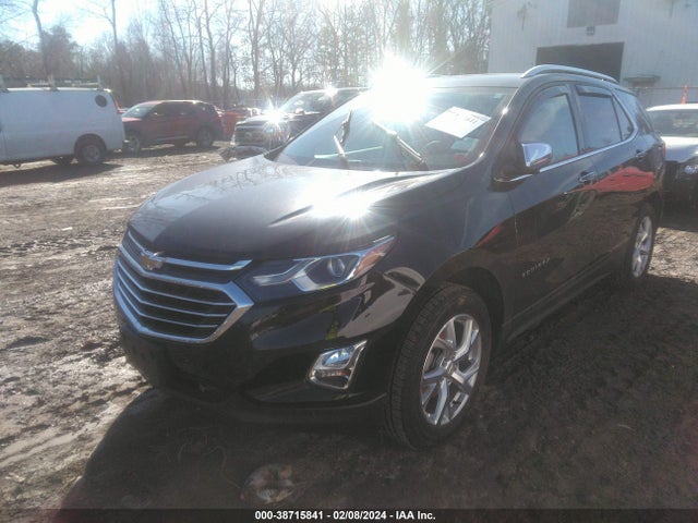 Chevrolet Equinox Premier 2018 2GNAXVEV1J6247562 Image 2