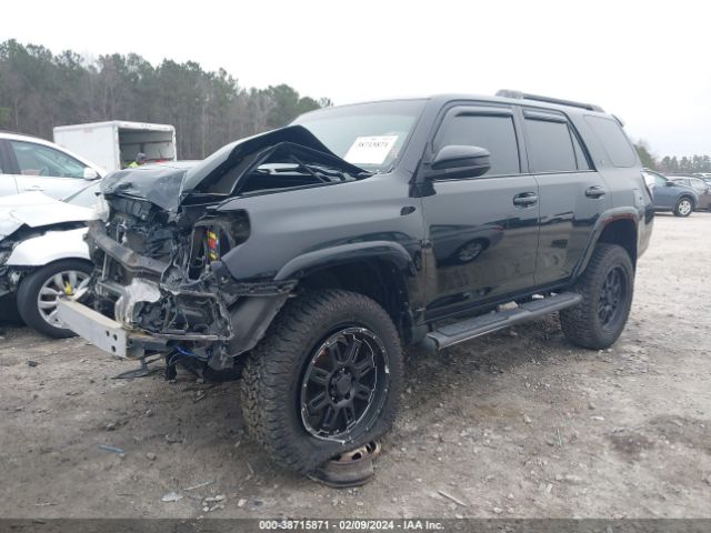 JTEZU5JR6F5105039 Toyota 4RUNNER SR5