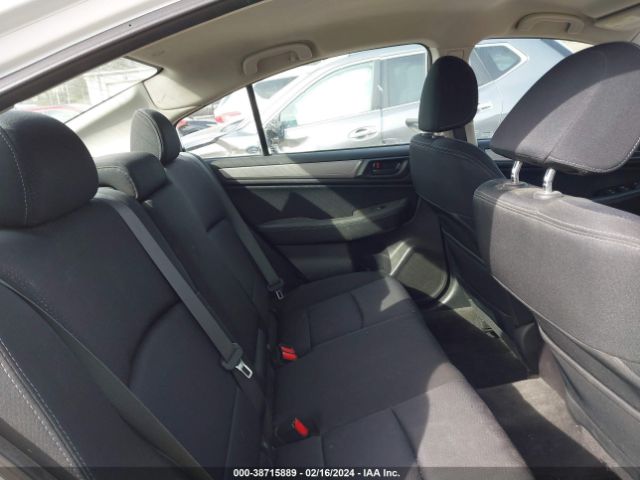 4S3BNBA61F3012268 Subaru Legacy 2.5i