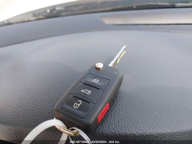 3VWD17AJ8EM442928 Volkswagen Jetta 1.8t Se
