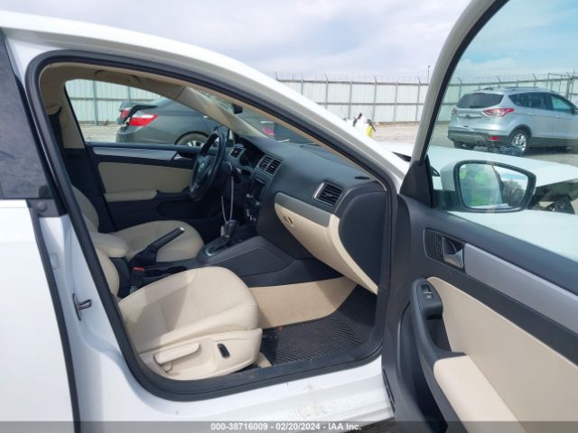 3VWD17AJ8EM442928 Volkswagen Jetta 1.8t Se