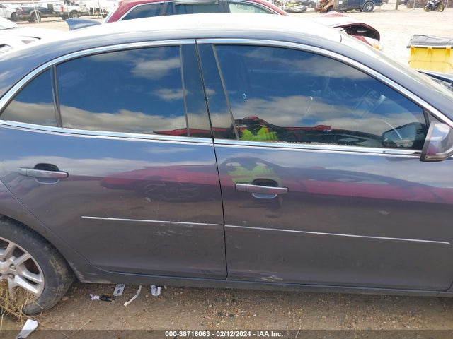 Chevrolet MALIBU 1LT 2015 1G11C5SL9FF332016 Image 14