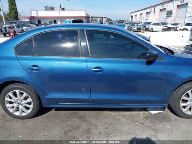 3VWD17AJ1FM296180 Volkswagen Jetta 1.8t Se