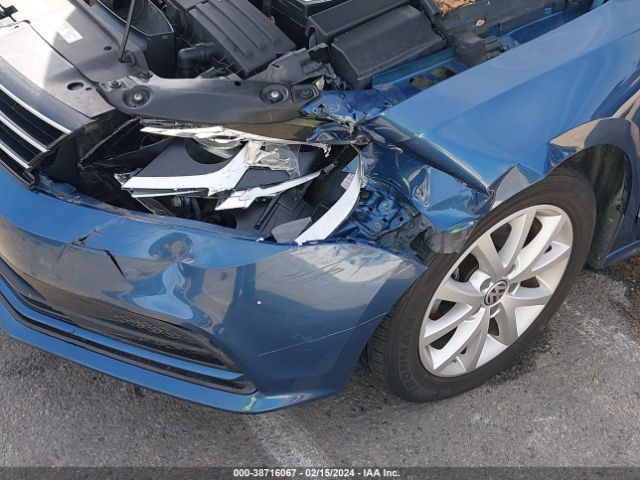 3VWD17AJ1FM296180 Volkswagen Jetta 1.8t Se