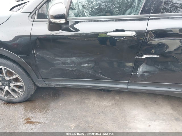 2017 FIAT 500X ZFBCFYCB9HP550892 Photo 5