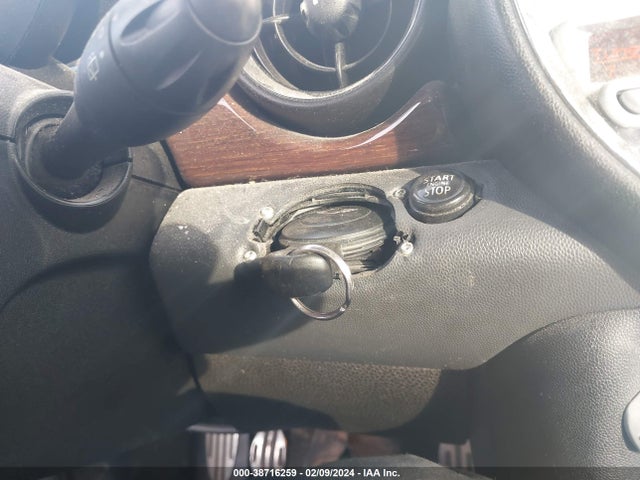 2008 MINI COOPER S CLUBMAN WMWMM33598TP72079 Photo 10