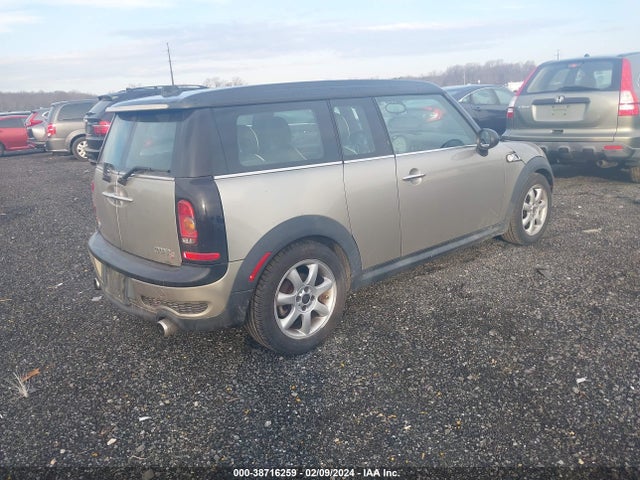 2008 MINI COOPER S CLUBMAN WMWMM33598TP72079 Photo 3