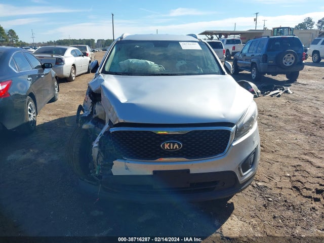 KIA Sorento 3.3l Lx 2018 5XYPGDA59JG339928 Image 13