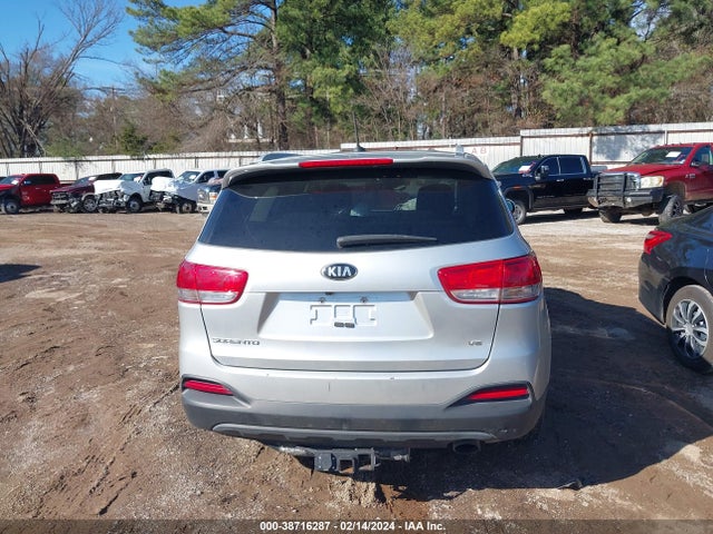 KIA Sorento 3.3l Lx 2018 5XYPGDA59JG339928 Image 17