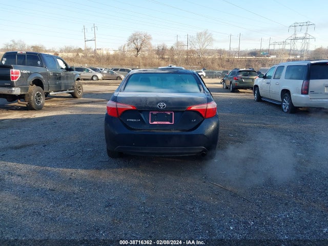 Toyota COROLLA LE 2019 5YFBURHE2KP870455 Image 17
