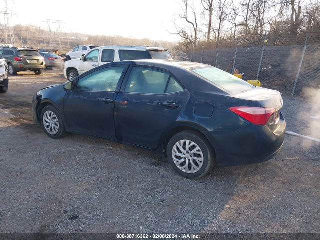 Toyota COROLLA LE 2019 5YFBURHE2KP870455 Image 3