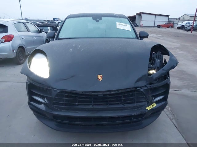WP1AB2A55MLB31948 Porsche MACAN S