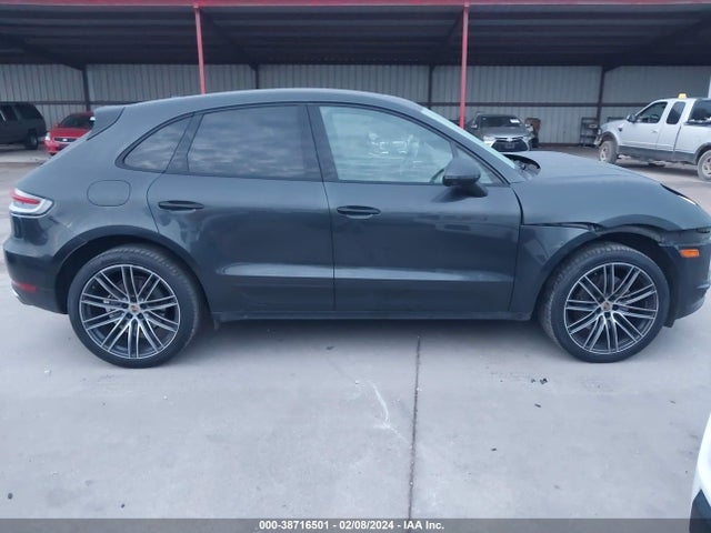 WP1AB2A55MLB31948 Porsche MACAN S