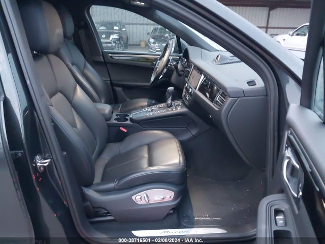 2021 PORSCHE MACAN WP1AB2A55MLB31948 Photo 4