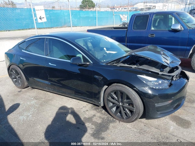 5YJ3E1EB7NF195313 Tesla Model 3 Long Range Dual Motor All-wheel Drive