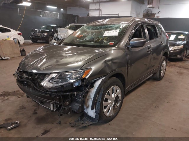 Nissan ROGUE S 2018 5N1AT2MV7JC771841 Image 2