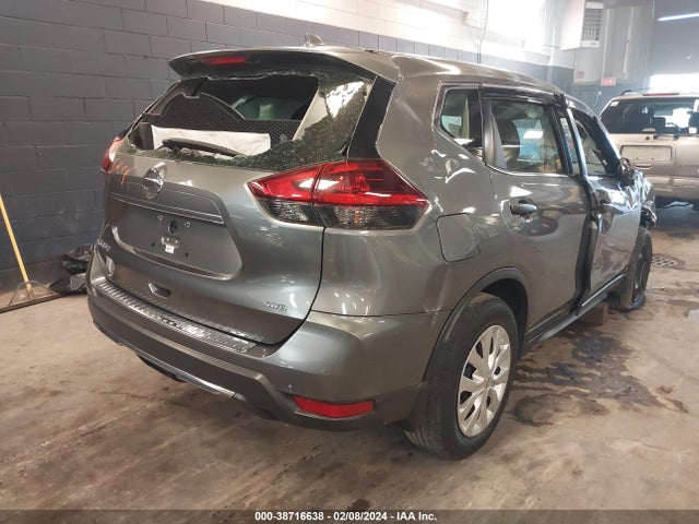 Nissan ROGUE S 2018 5N1AT2MV7JC771841 Image 4