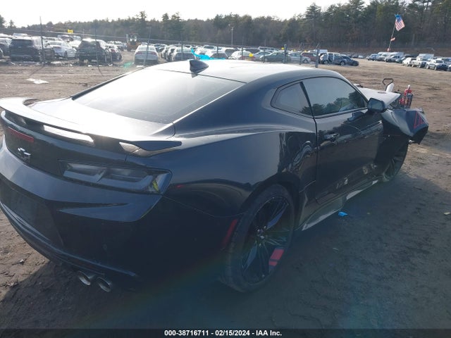 Chevrolet CAMARO 2SS 2018 1G1FH1R78J0184297 Image 4