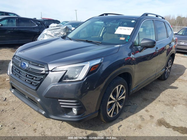 Subaru Forester Limited 2022 JF2SKAPC2NH483820 Image 2