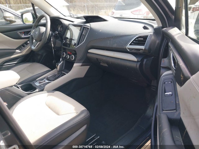 Subaru Forester Limited 2022 JF2SKAPC2NH483820 Image 5