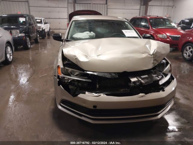 3VWD07AJ8FM231880 Volkswagen JETTA SE