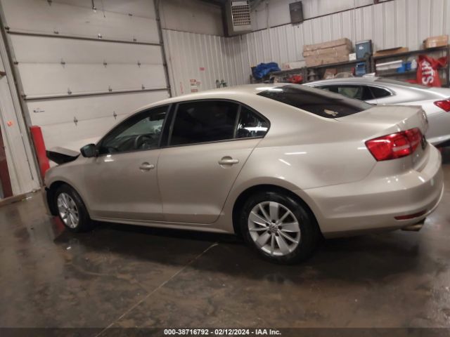3VWD07AJ8FM231880 Volkswagen JETTA SE