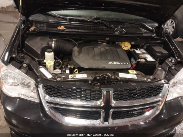2C4RDGCG3FR536002 Dodge Grand Caravan Sxt
