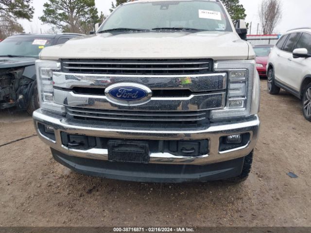 1FT7W2BT9HEF30837 Ford F-250 Lariat