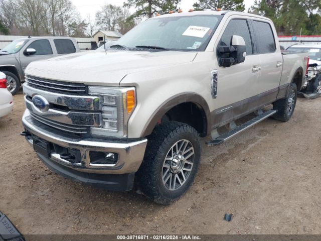 1FT7W2BT9HEF30837 Ford F-250 Lariat