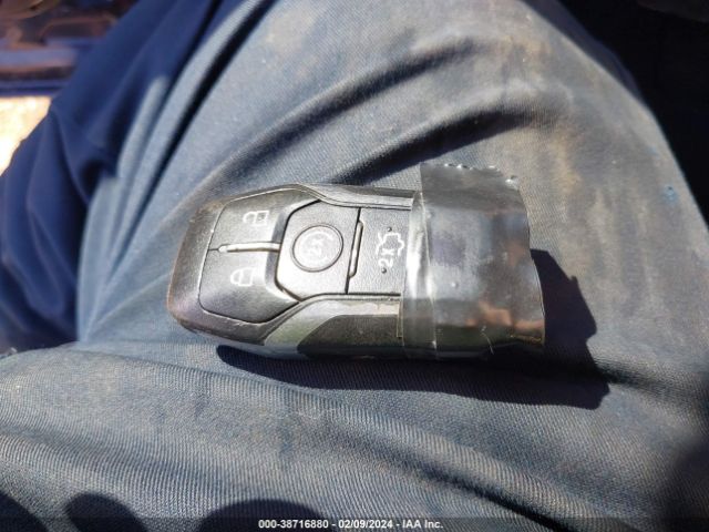 1FM5K8D80GGC64766 Ford EXPLORER XLT