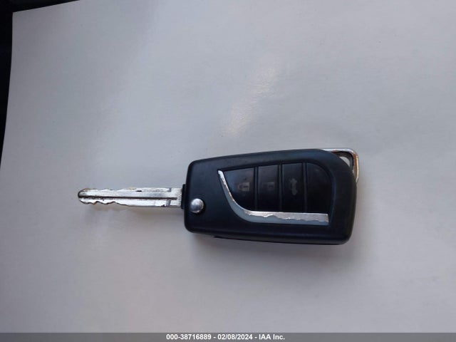 2009 TOYOTA COROLLA S VIN: 2T1BU40E09C178073