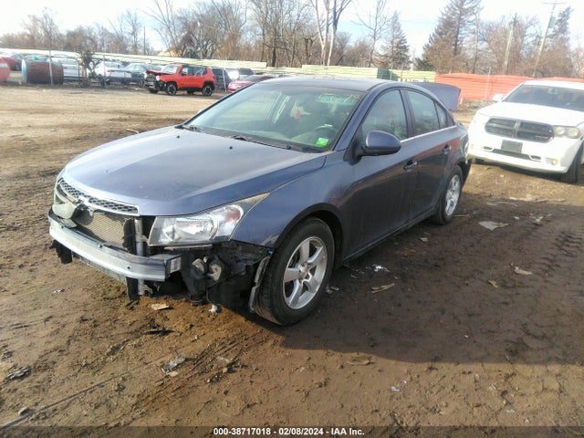 Chevrolet Cruze 1lt Auto 2014 1G1PC5SB7E7275678 Image 2