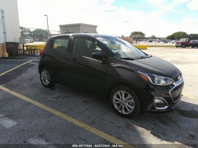 2021 KL8CD6SAXMC745426 main image