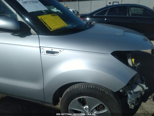 KIA Soul 2014 KNDJN2A22E7739130 Image 13