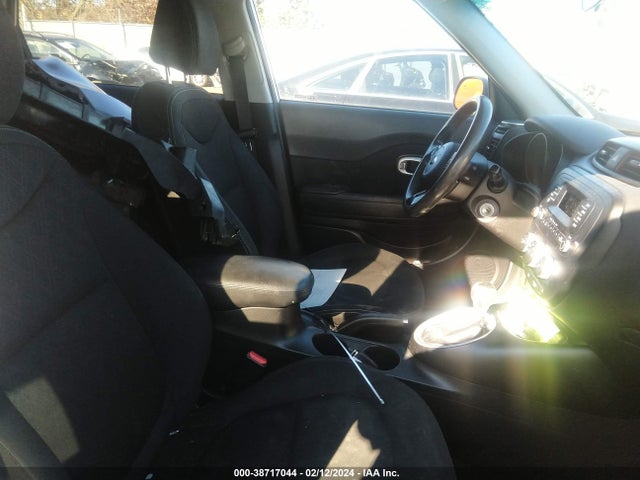 KIA Soul 2014 KNDJN2A22E7739130 Image 8