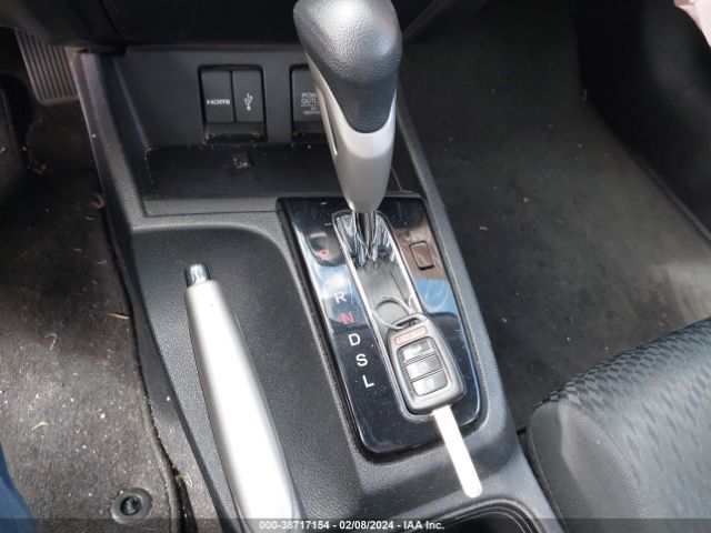 2HGFB2F77FH566361 Honda CIVIC SE