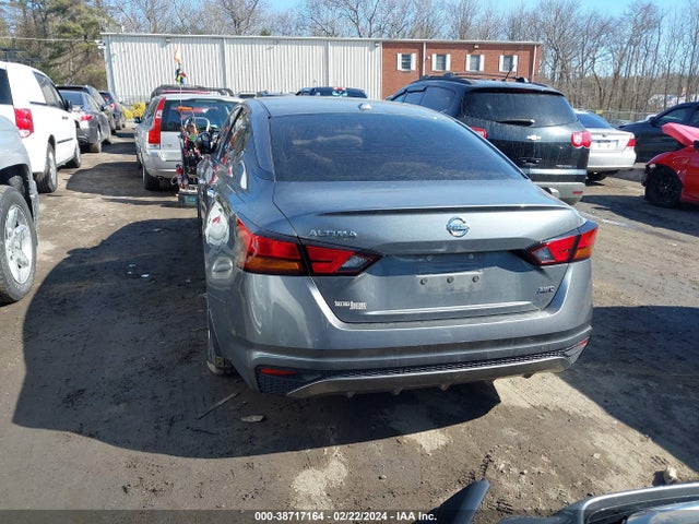 1N4BL4BW9LC231688 Nissan Altima S Intelligent Awd